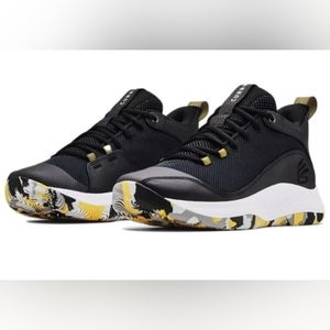 Under Armour Brand Curry Basketball Shoes